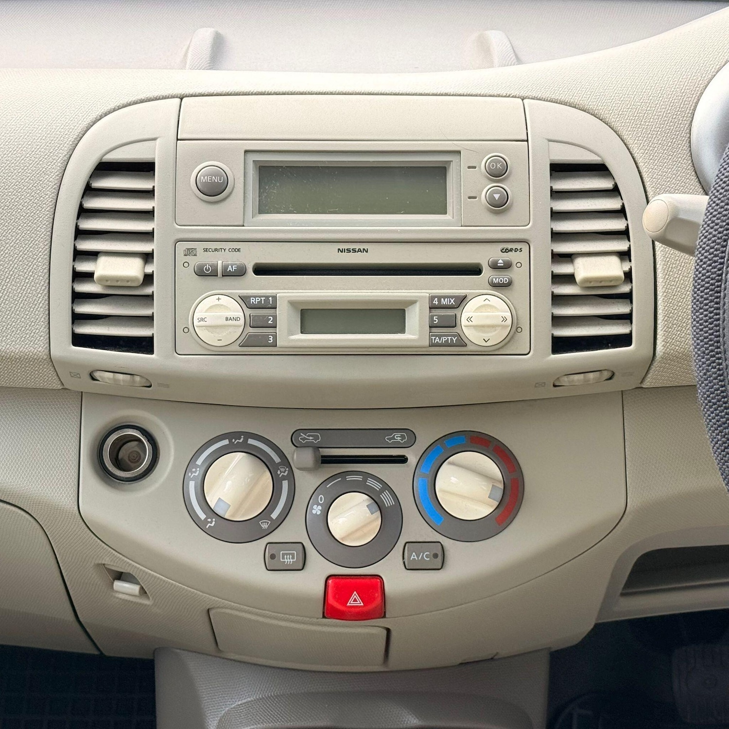 Used Nissan Micra 2003 for sale - 78141575: Photo 30