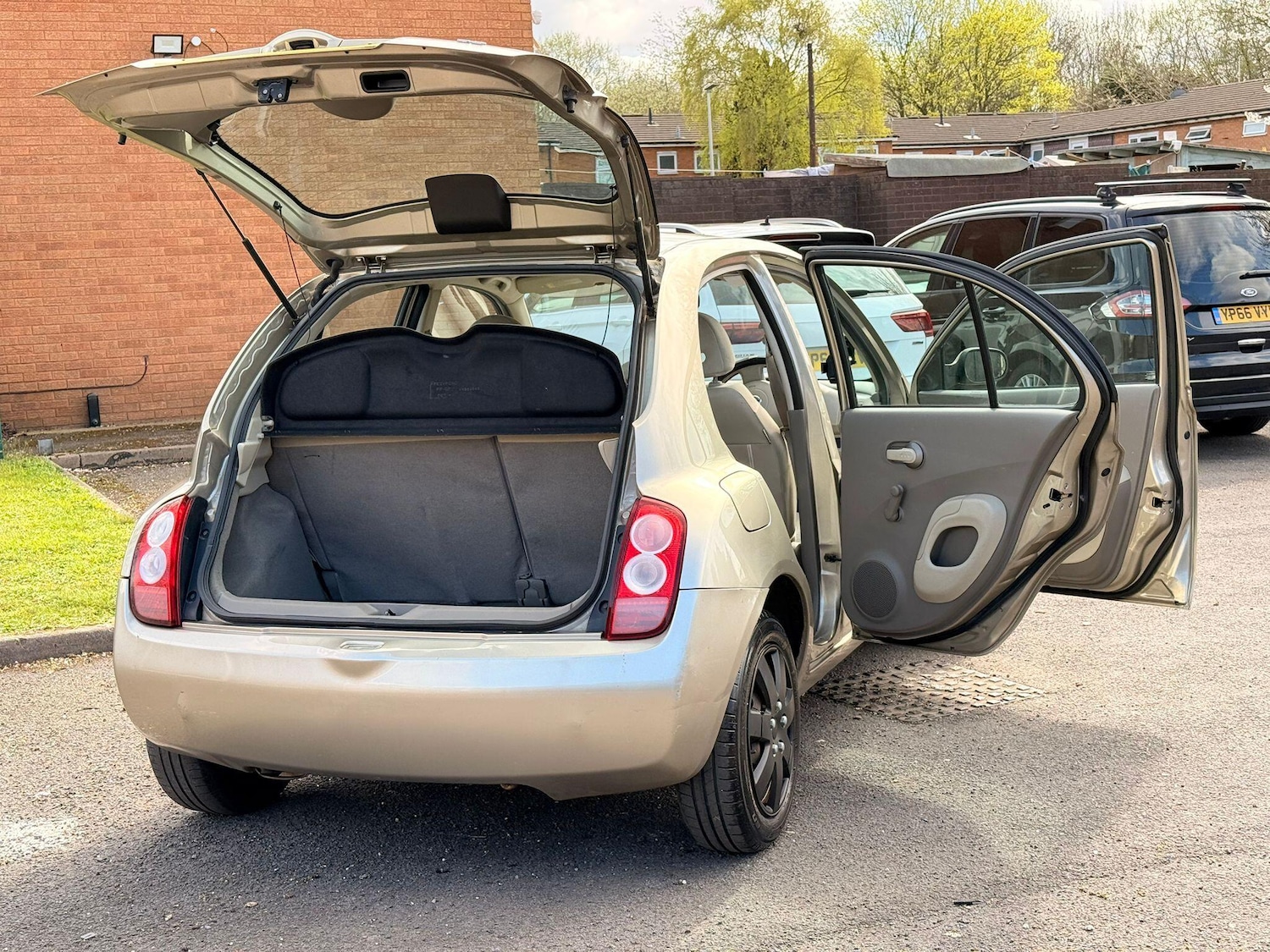 Used Nissan Micra 2003 for sale - 78141575: Photo 40