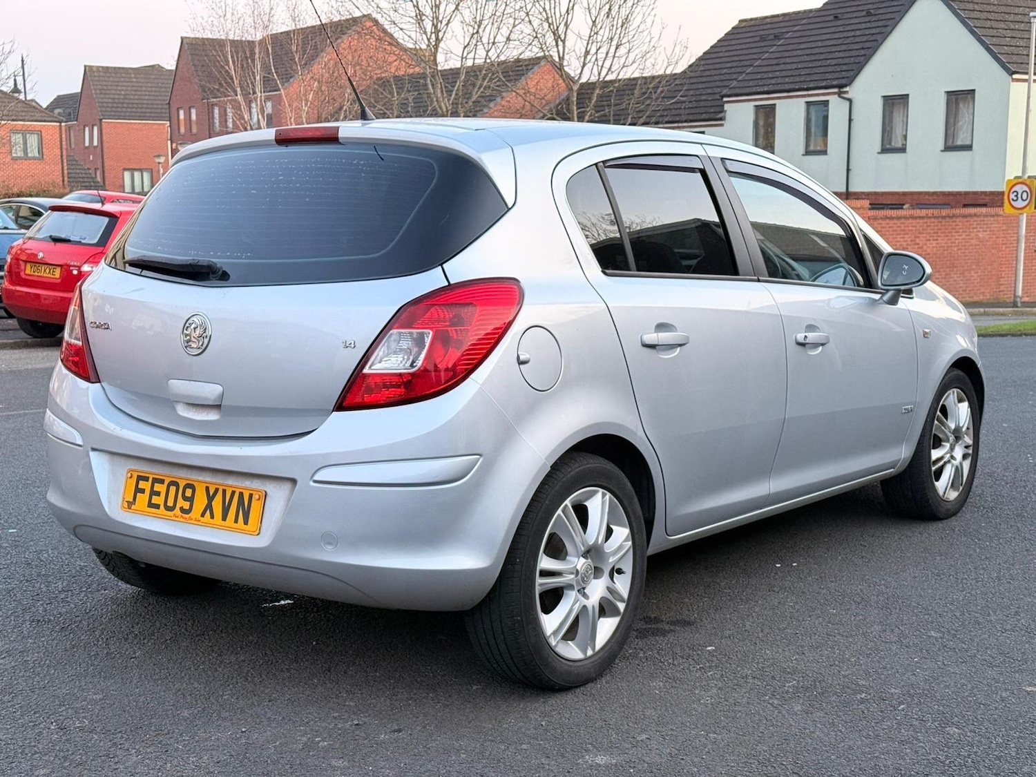 Used Vauxhall Corsa 2009 for sale - 77853787: Photo 8