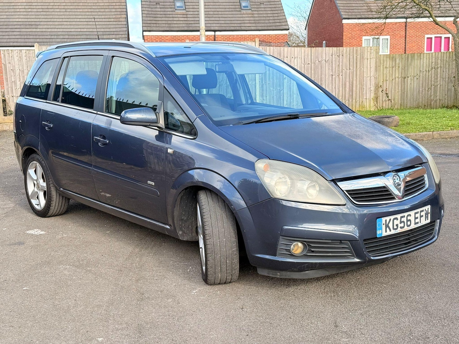 Used Vauxhall Zafira for sale - 77853056: Photo 2