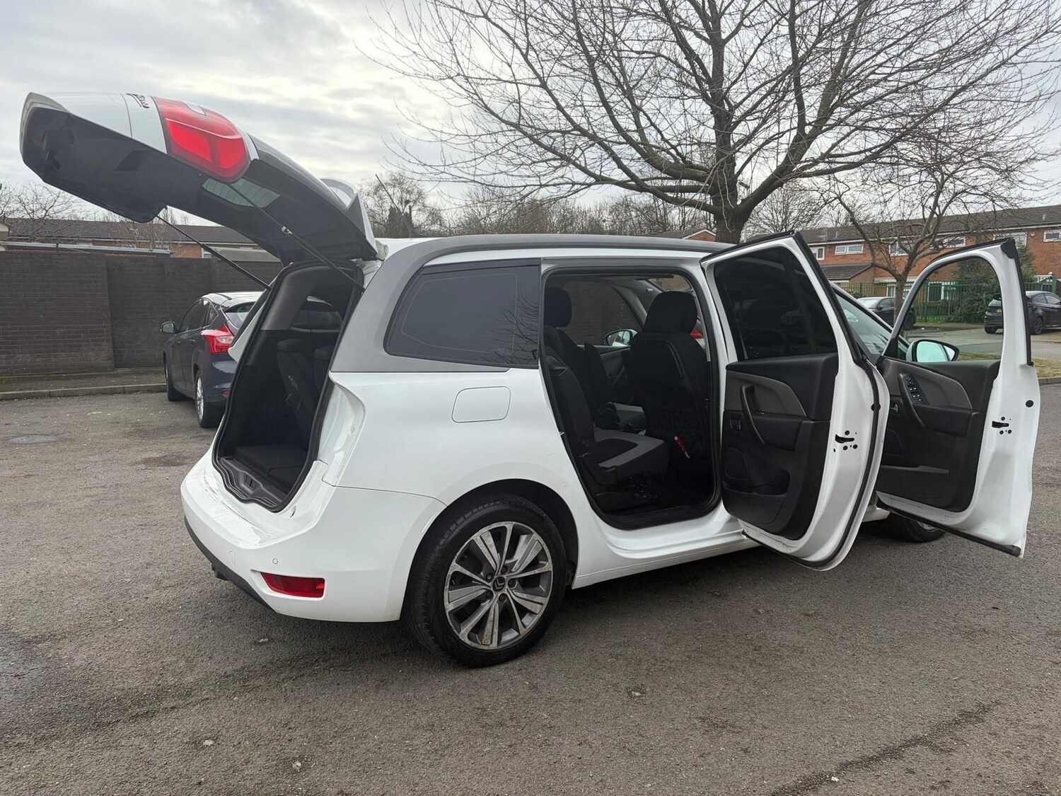 Used Citroen Grand C4 Picasso for sale - 77682837: Photo 17