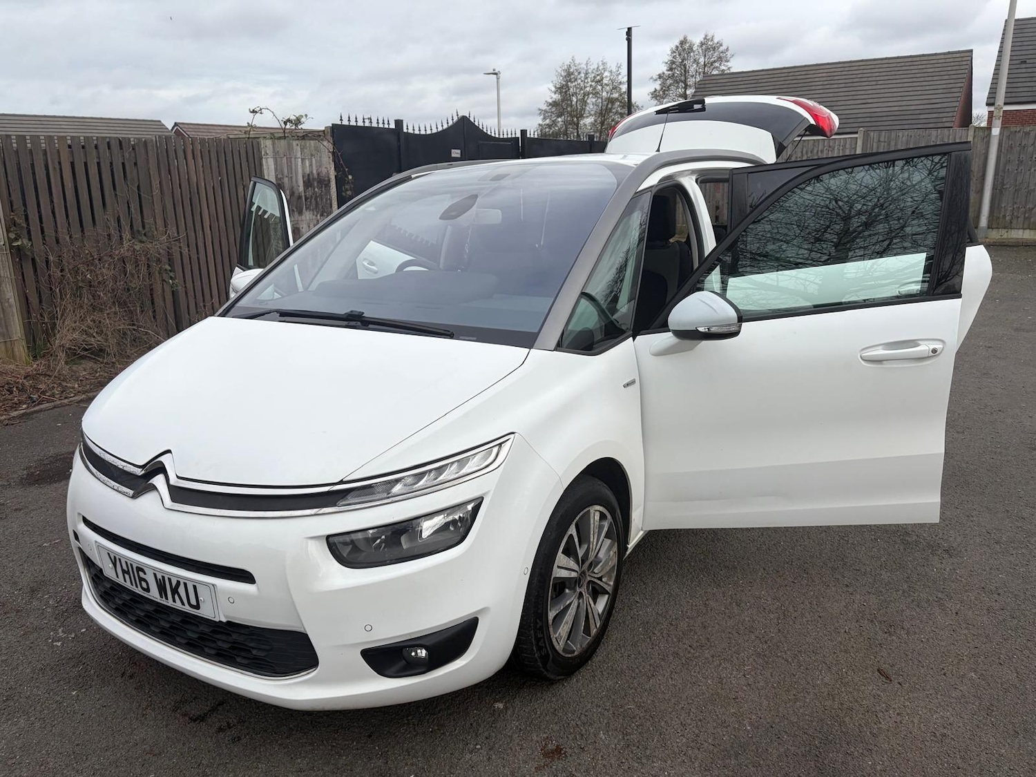 Used Citroen Grand C4 Picasso for sale - 77682837: Photo 4