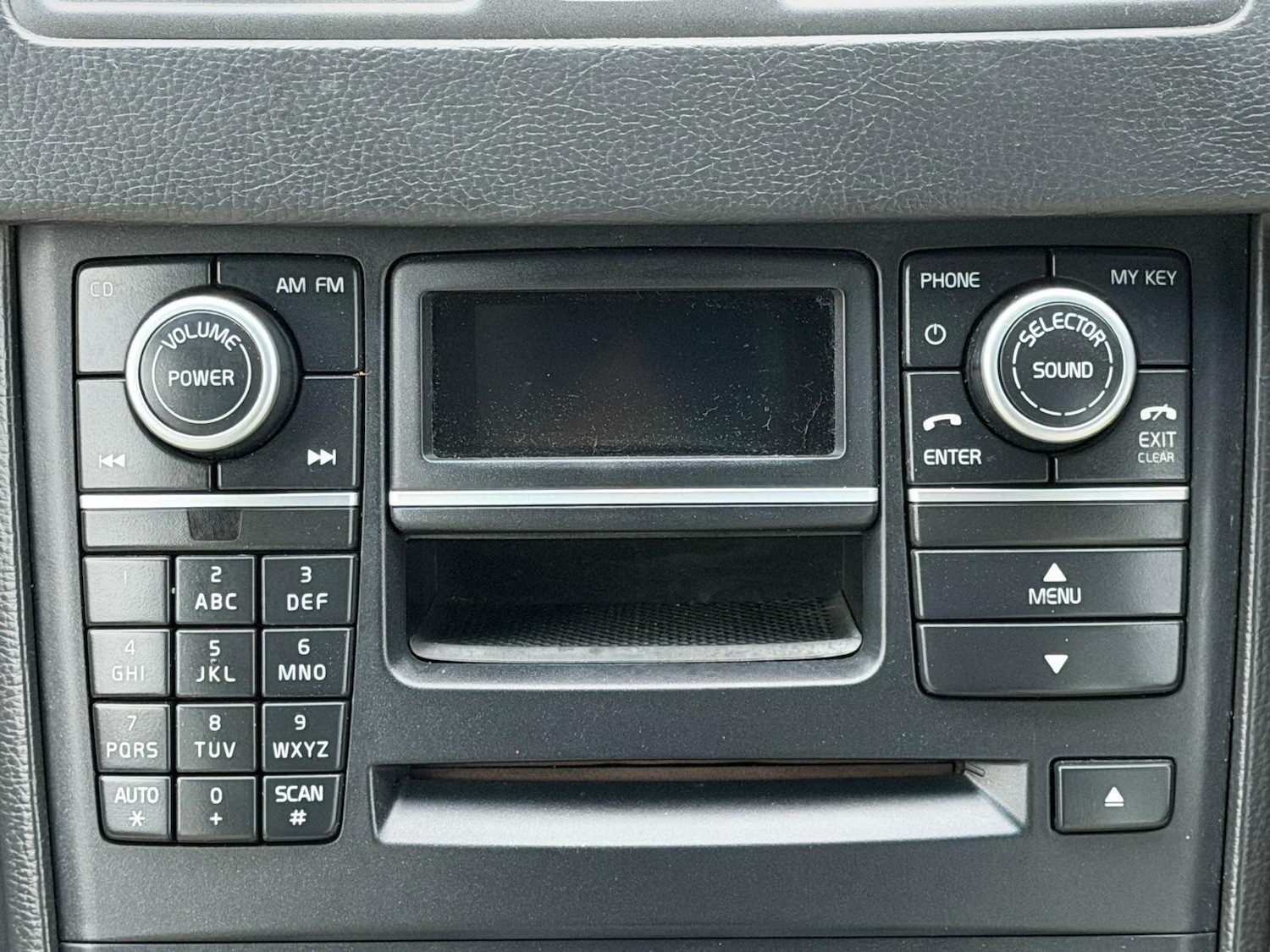 Used Volvo XC90 2009 for sale - 77057336: Photo 23