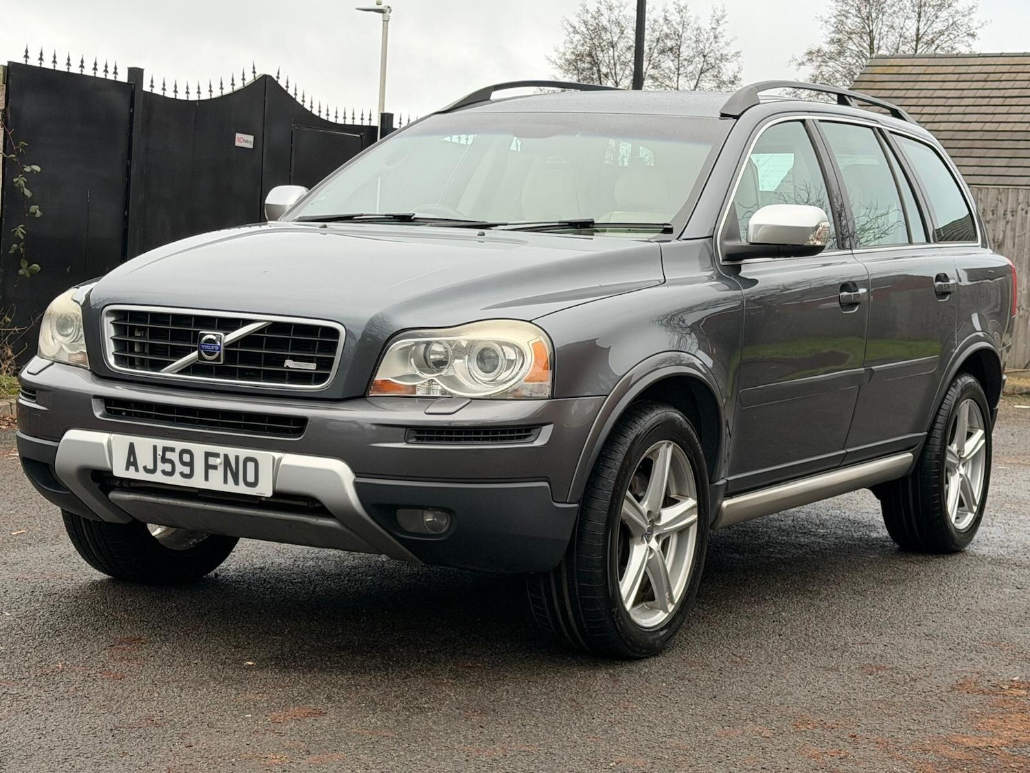 Used Volvo XC90 2009 for sale - 77057336: Photo 3