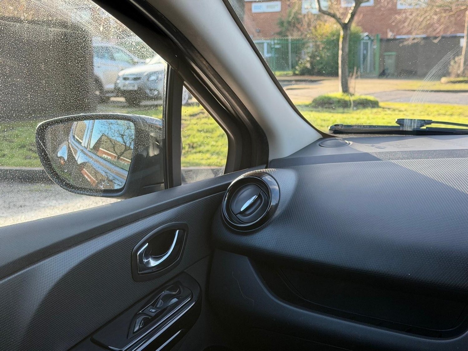 Used Renault Clio 2014 for sale - 77237858: Photo 14