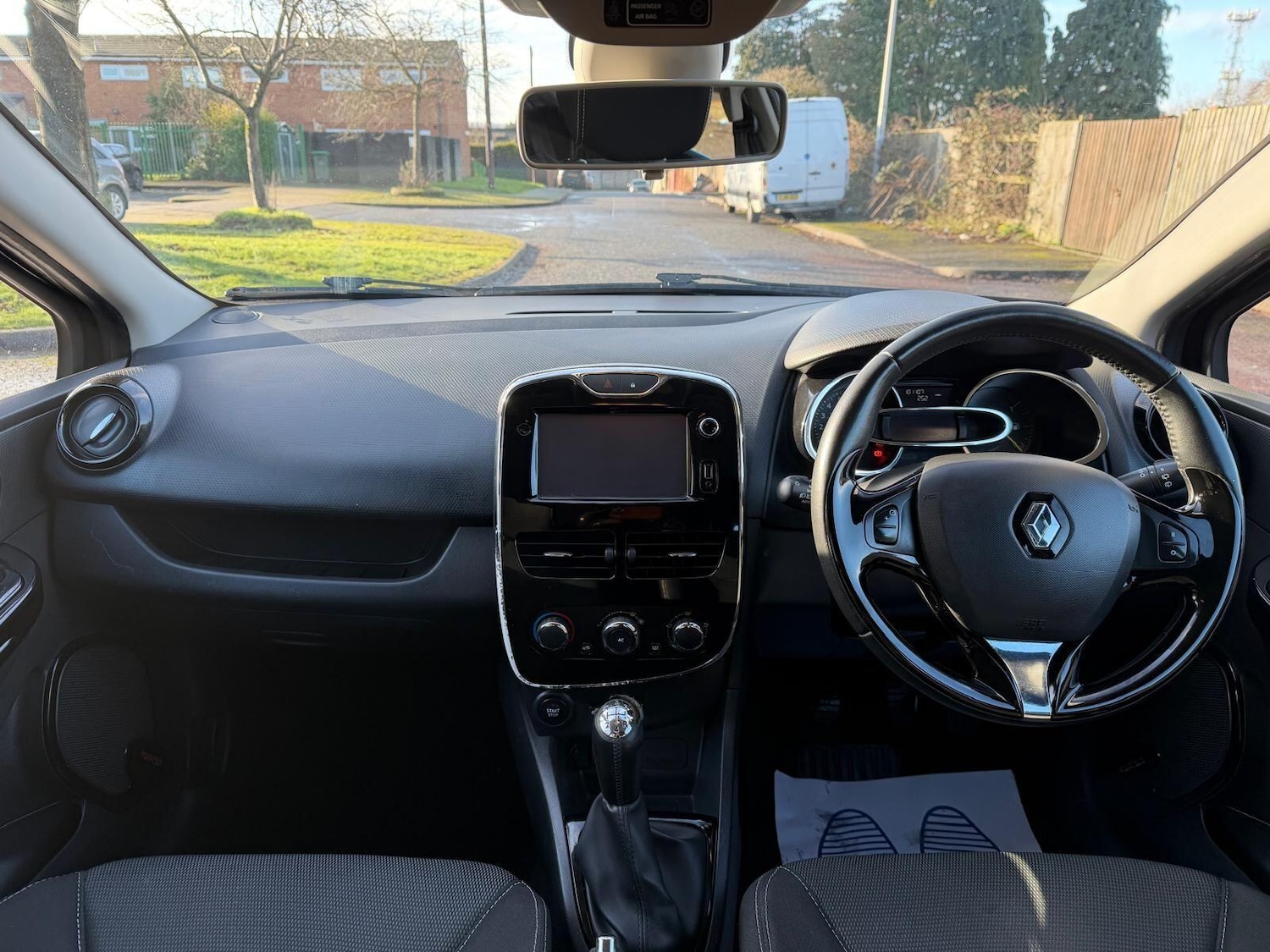 Used Renault Clio 2014 for sale - 77237858: Photo 15