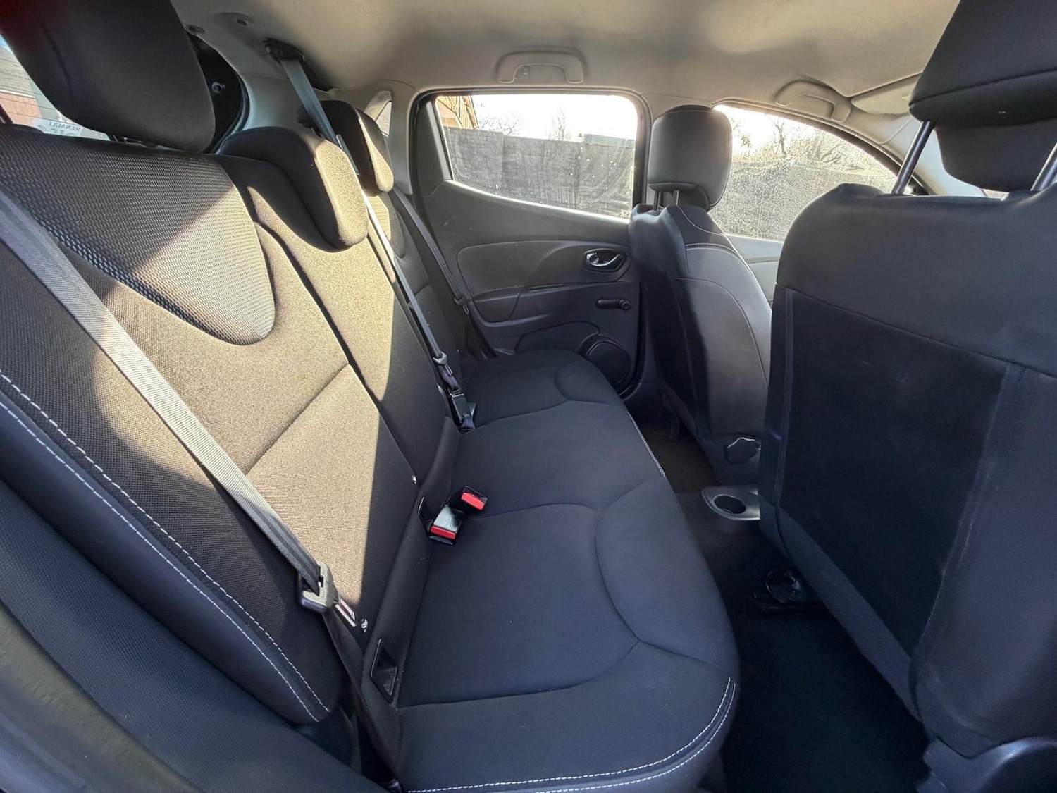 Used Renault Clio 2014 for sale - 77237858: Photo 18