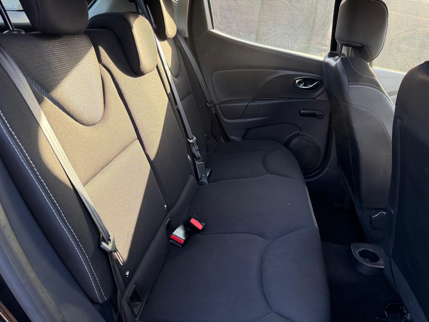 Used Renault Clio 2014 for sale - 77237858: Photo 19