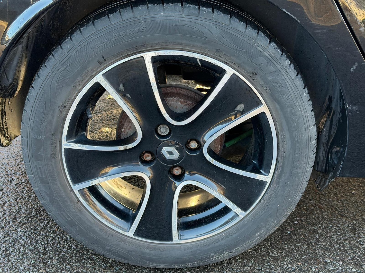 Used Renault Clio 2014 for sale - 77237858: Photo 30