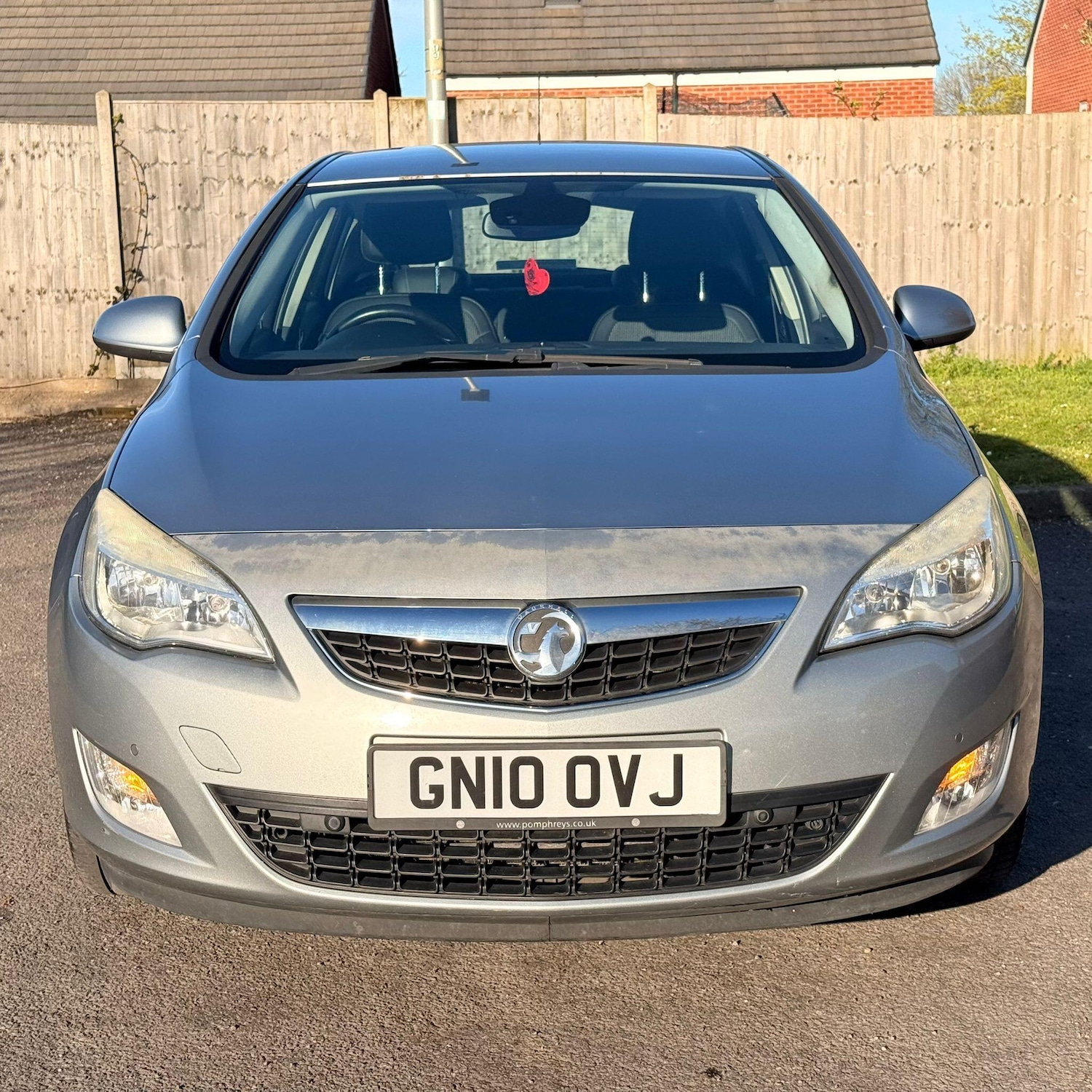Used Vauxhall Astra 2010 for sale - 78147908: Photo 2