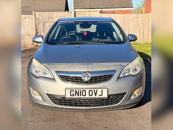 Used Vauxhall Astra 2010 for sale - 78147908: Photo