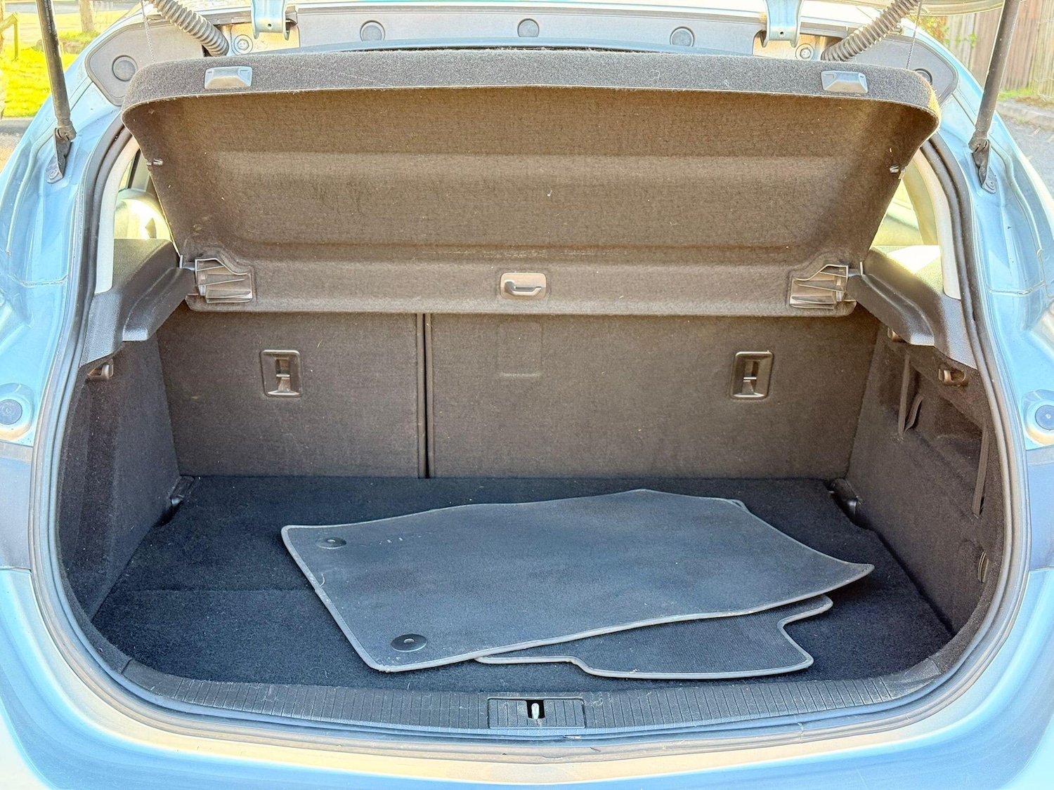 Used Vauxhall Astra 2010 for sale - 78147908: Photo 41