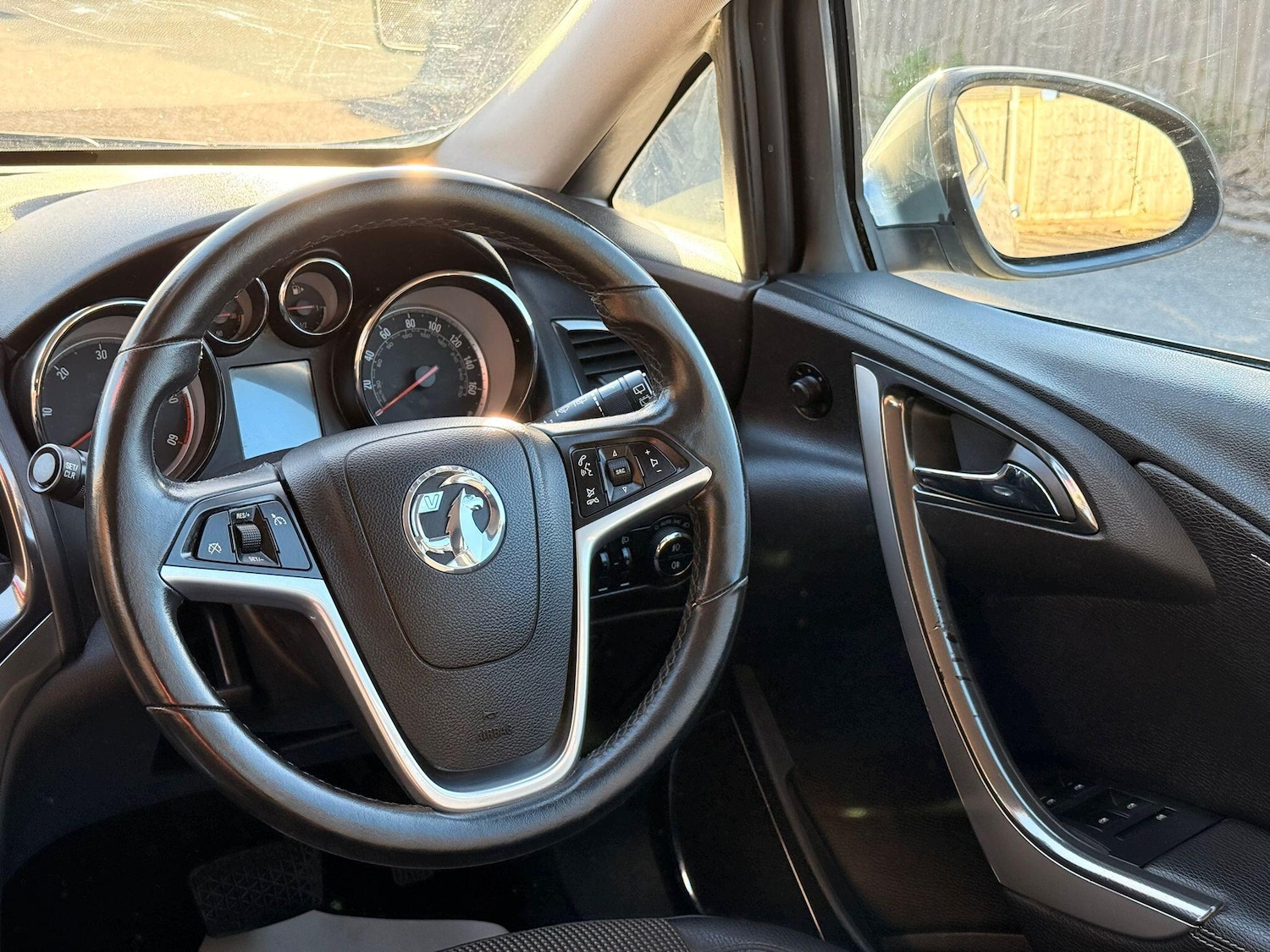 Used Vauxhall Astra 2010 for sale - 78147908: Photo 43