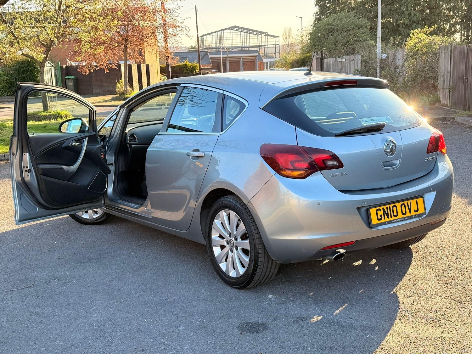 Used Vauxhall Astra 2010 for sale - 78147908: Photo 8