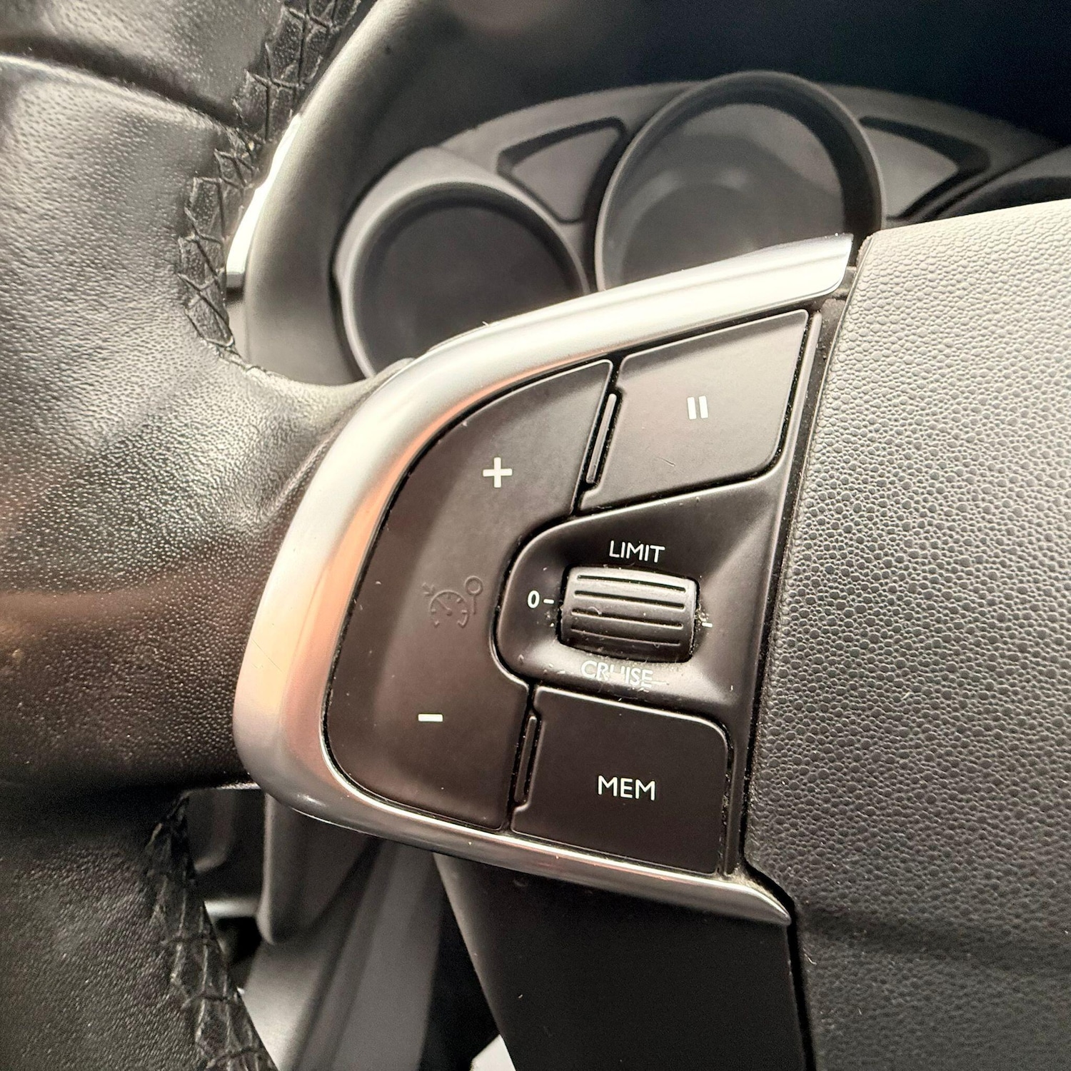 Used Citroen C4 2016 for sale - 77695744: Photo 36