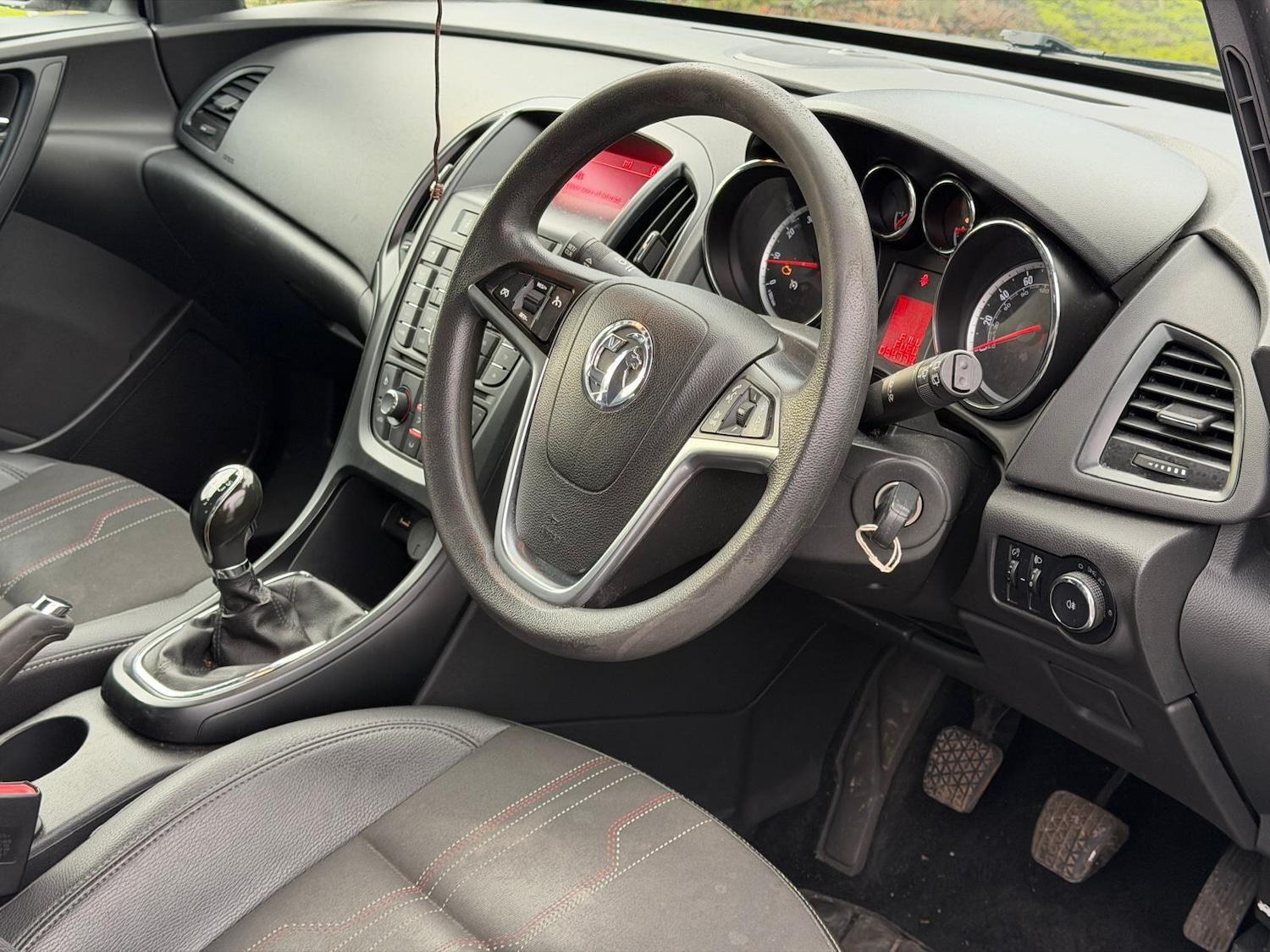 Used Vauxhall Astra 2012 for sale - 77084506: Photo 15