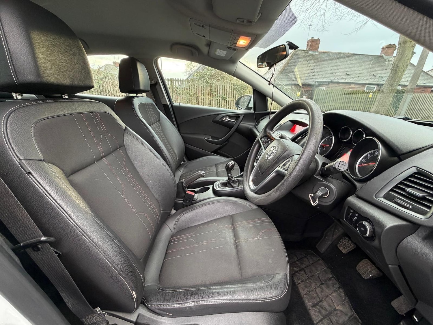 Used Vauxhall Astra 2012 for sale - 77084506: Photo 18