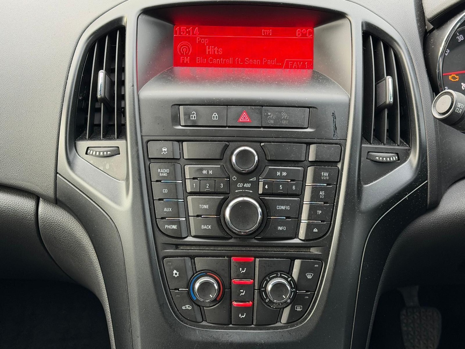 Used Vauxhall Astra 2012 for sale - 77084506: Photo 36