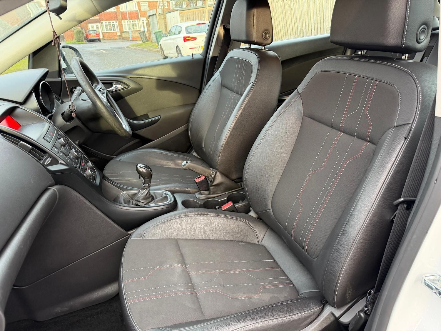 Used Vauxhall Astra 2012 for sale - 77084506: Photo 43