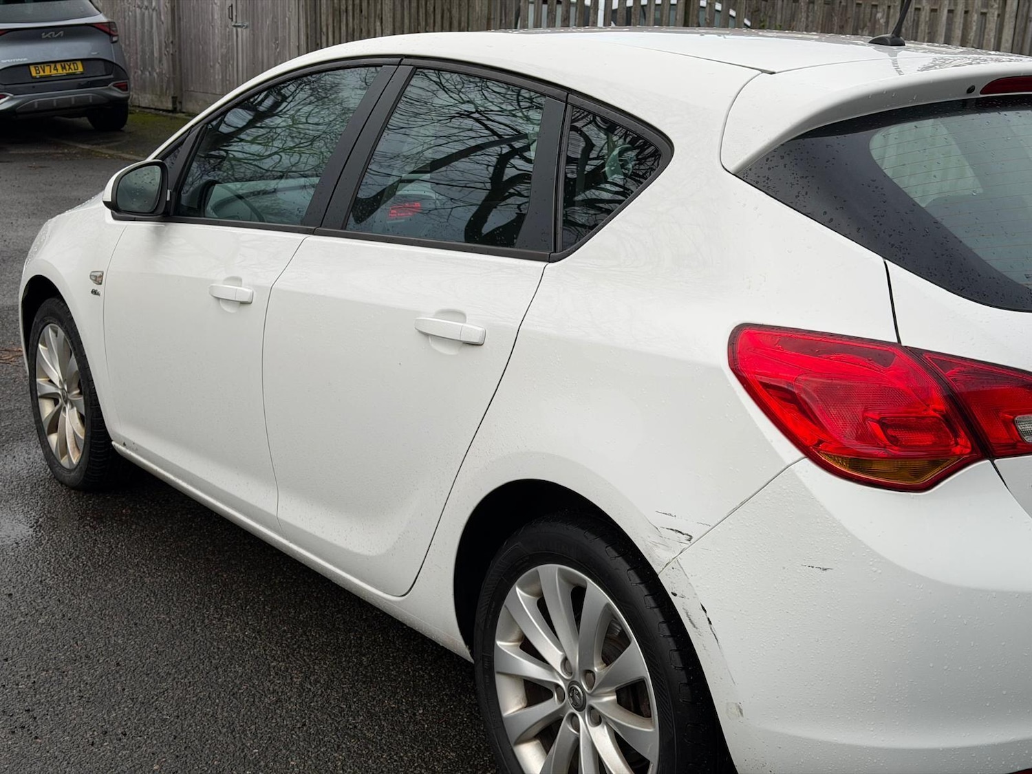 Used Vauxhall Astra 2012 for sale - 77084506: Photo 5