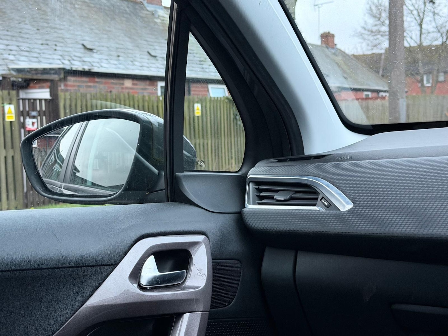 Used Peugeot 2008 for sale - 77084508: Photo 15