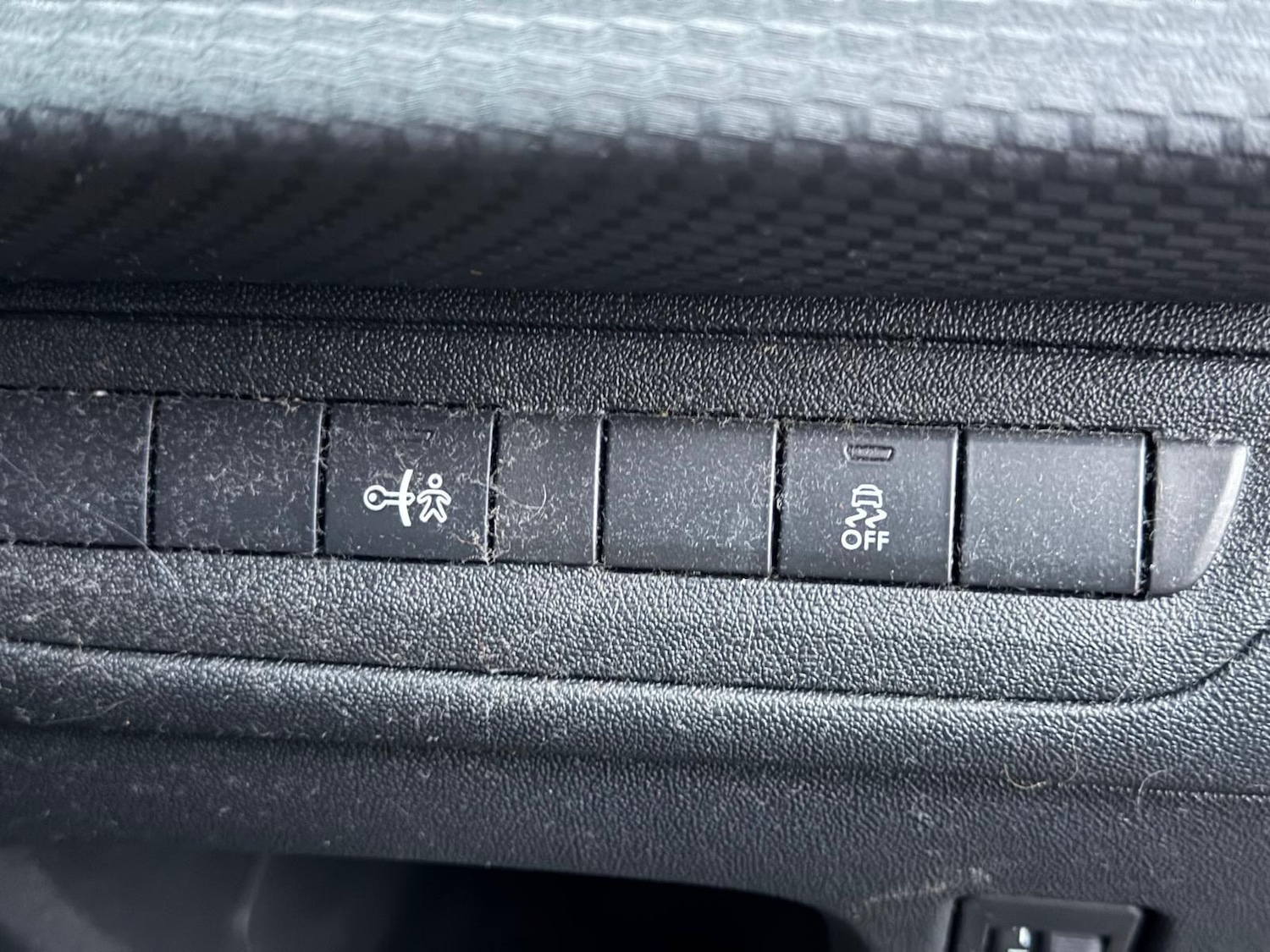 Used Peugeot 2008 for sale - 77084508: Photo 26