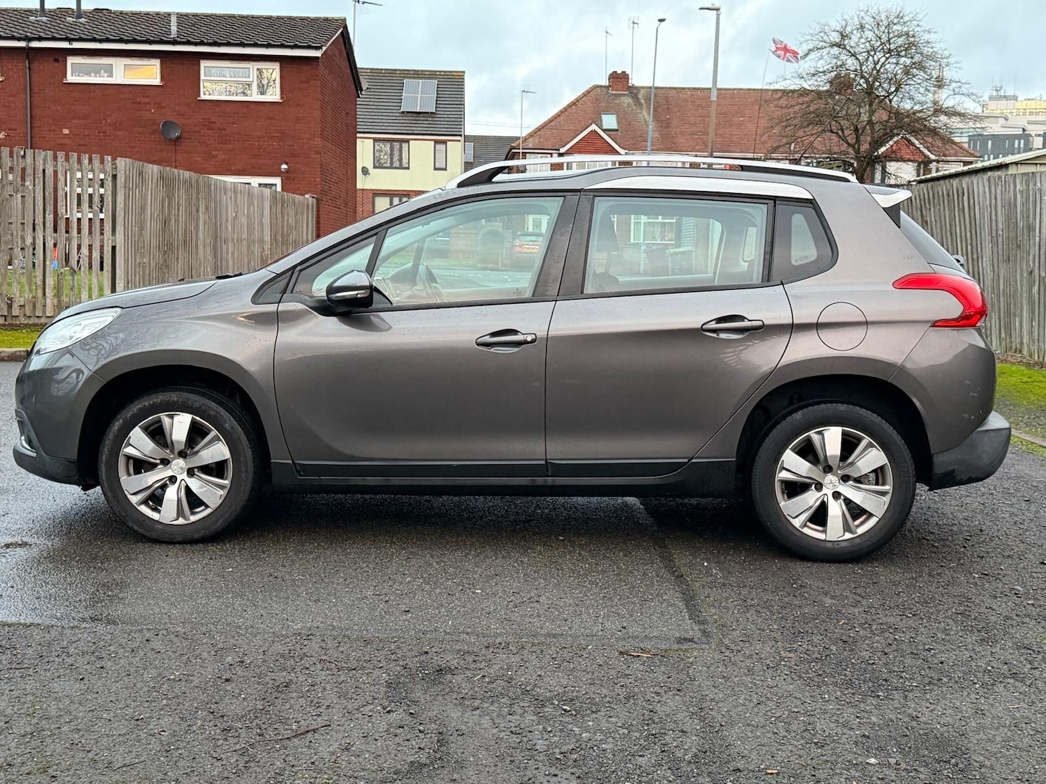 Used Peugeot 2008 for sale - 77084508: Photo 6