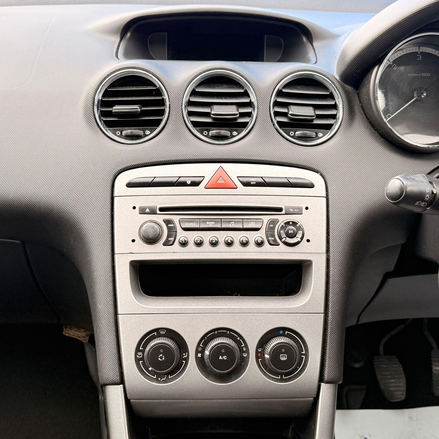 Used Peugeot 308 2008 for sale - 77853339: Photo 44