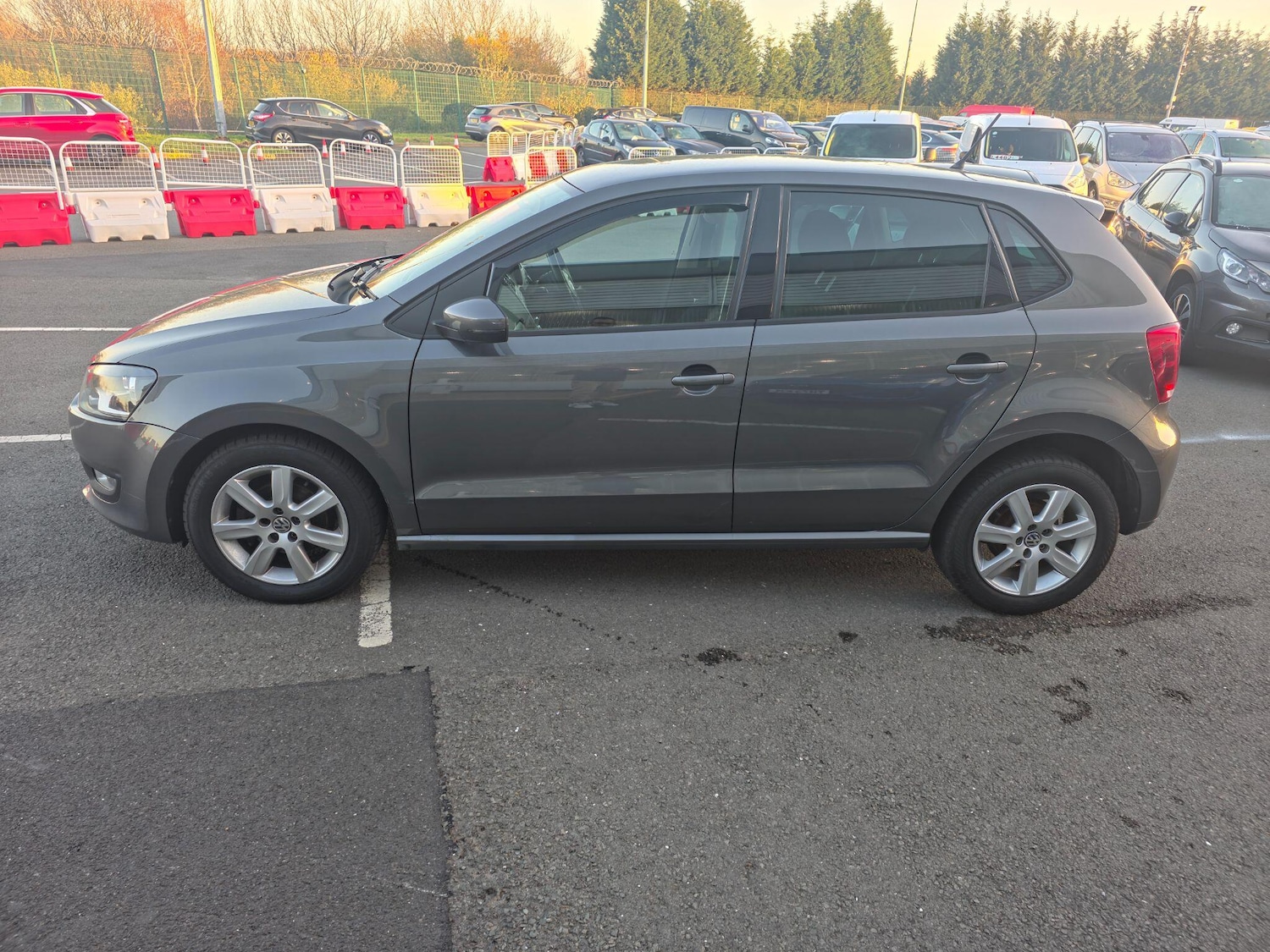 Used Volkswagen Polo 2011 for sale - 76608081: Photo 10
