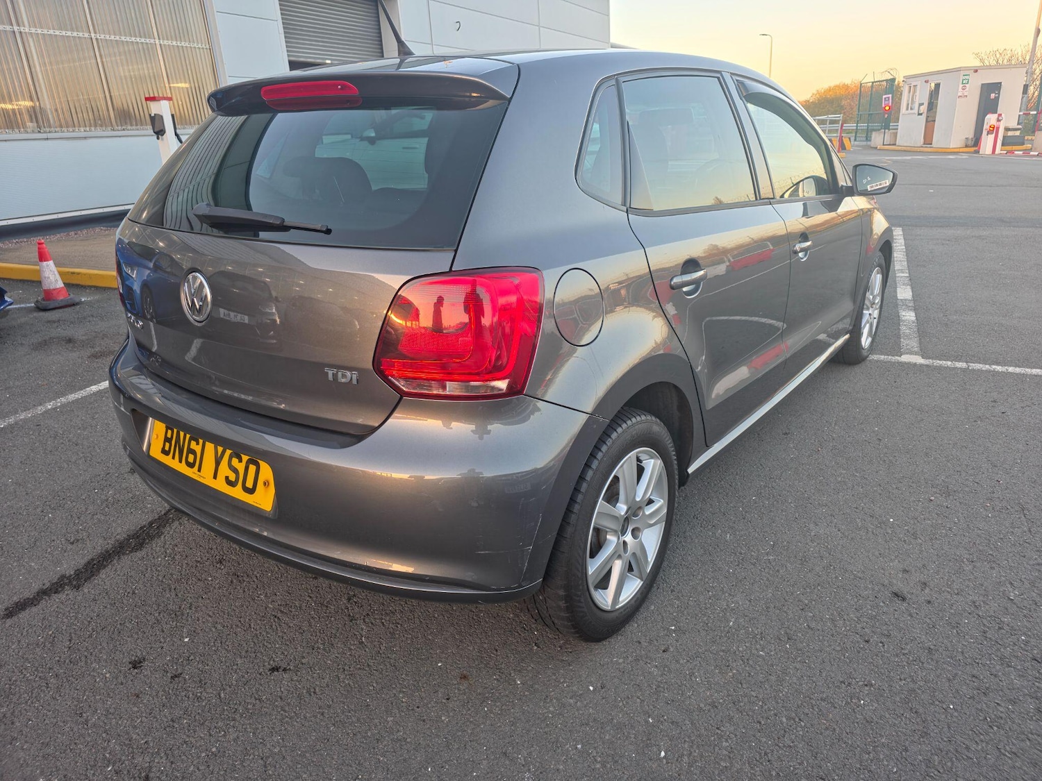 Used Volkswagen Polo 2011 for sale - 76608081: Photo 14