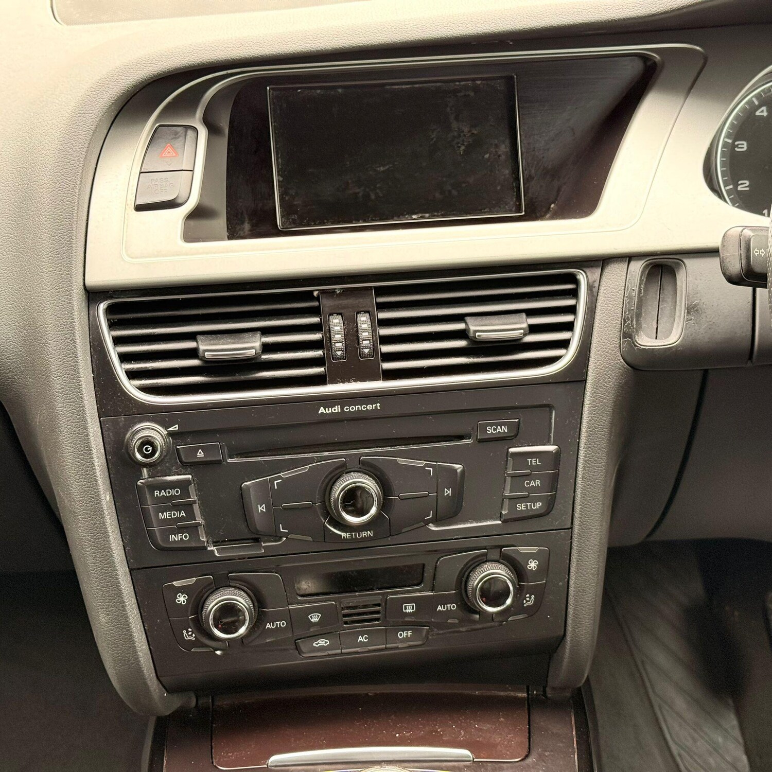 Used Audi A4 for sale - 78219998: Photo 40