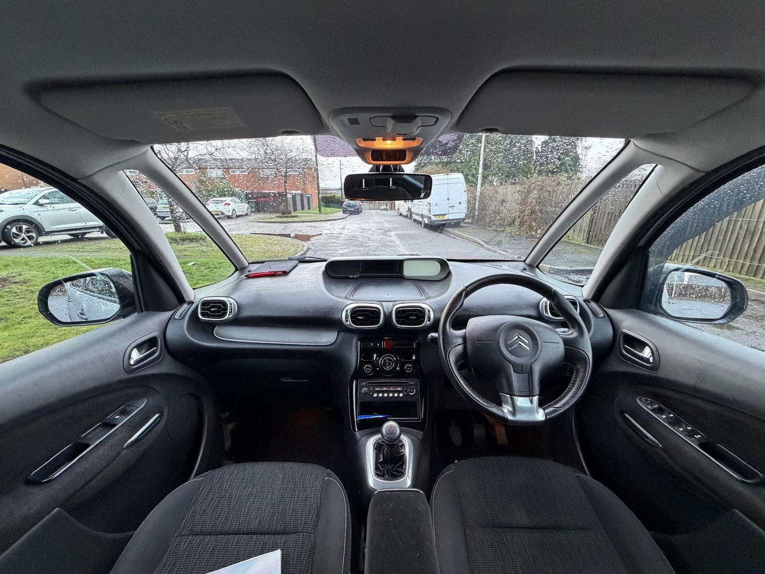 Used Citroen C3 Picasso 2010 for sale - 77478750: Photo 12