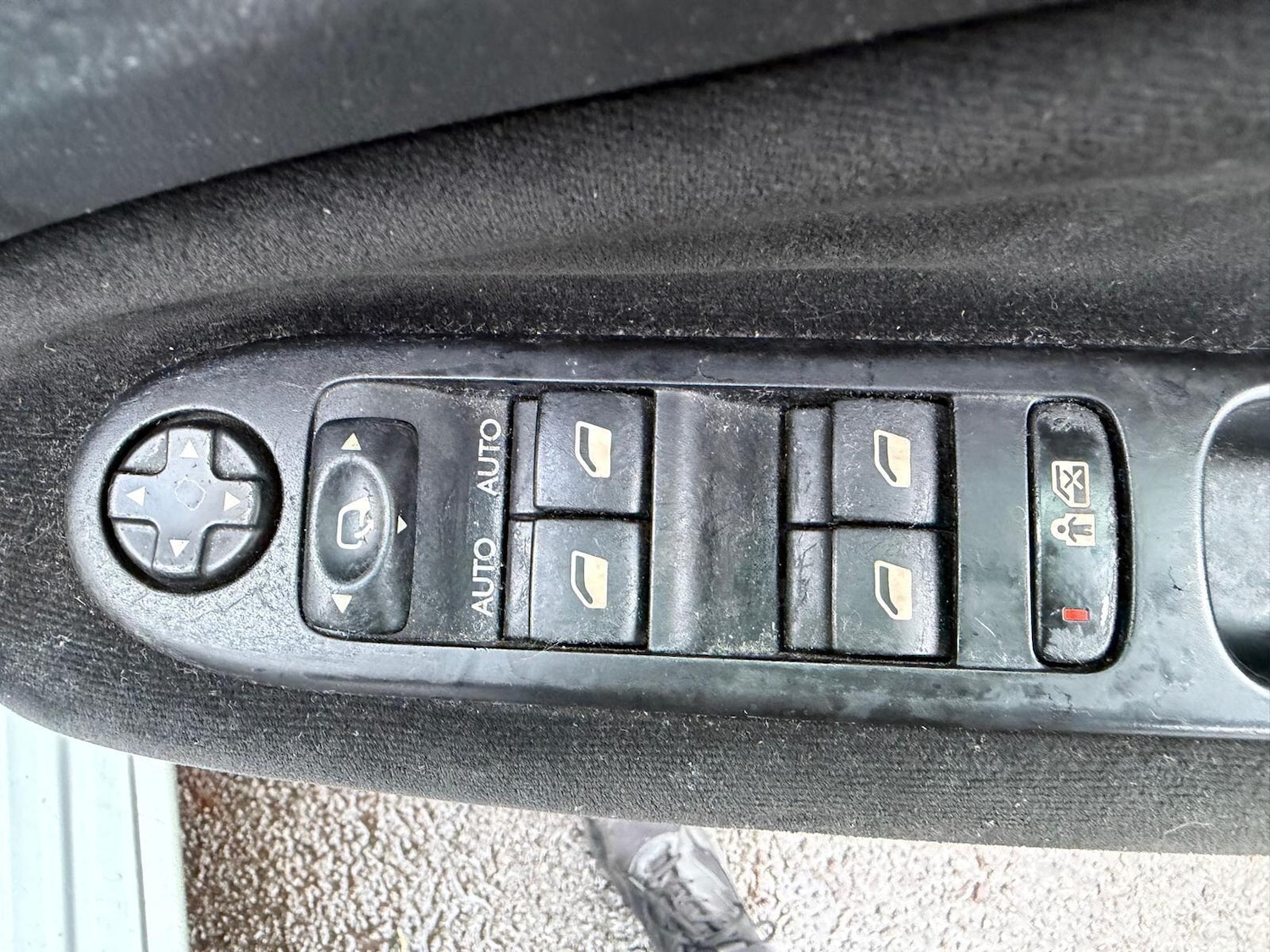 Used Citroen C3 Picasso 2010 for sale - 77478750: Photo 20