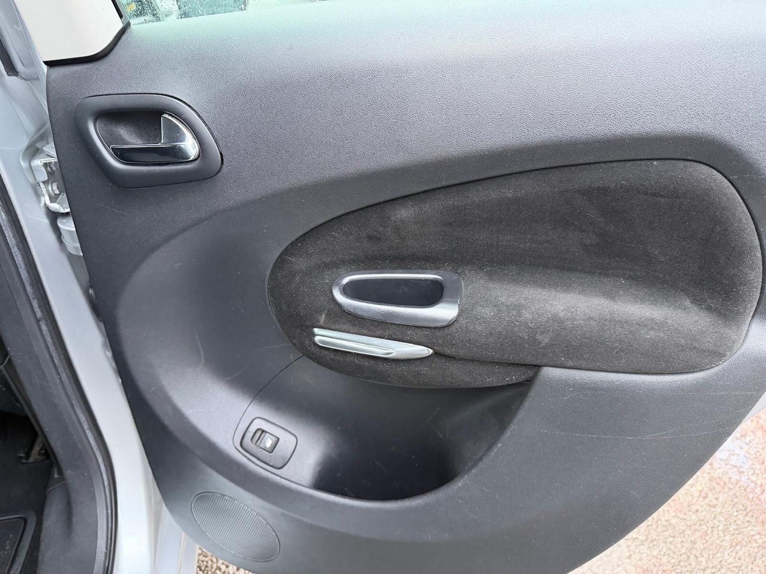 Used Citroen C3 Picasso 2010 for sale - 77478750: Photo 23