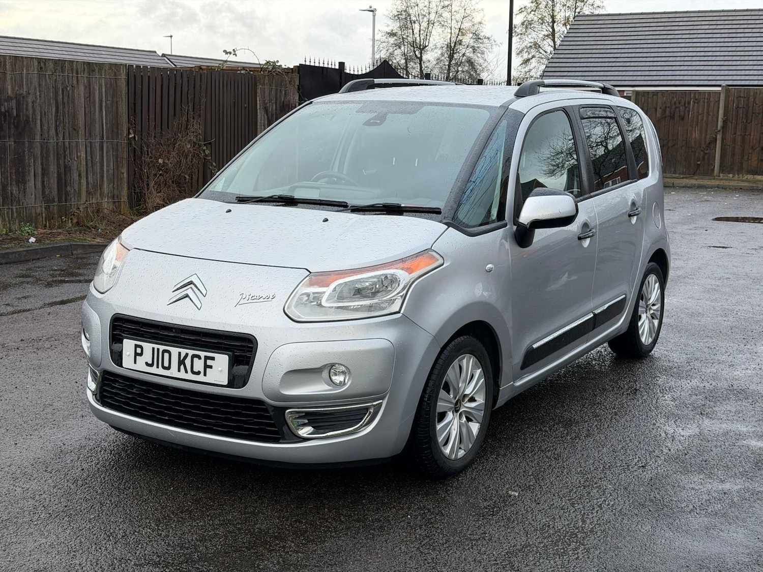 Used Citroen C3 Picasso 2010 for sale - 77478750: Photo 3