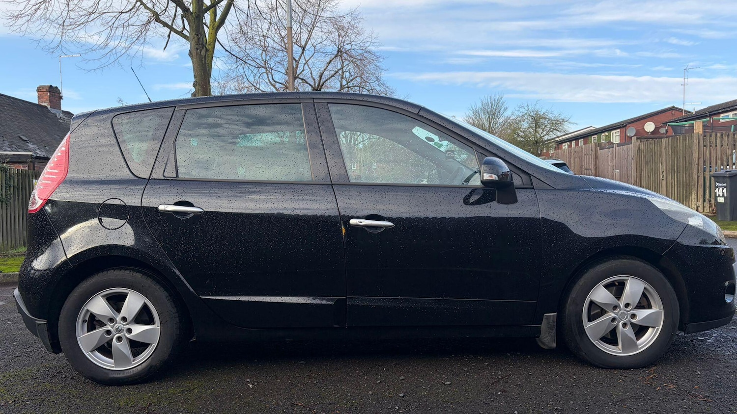 Used Renault Scenic 2011 for sale - 76964370: Photo 21