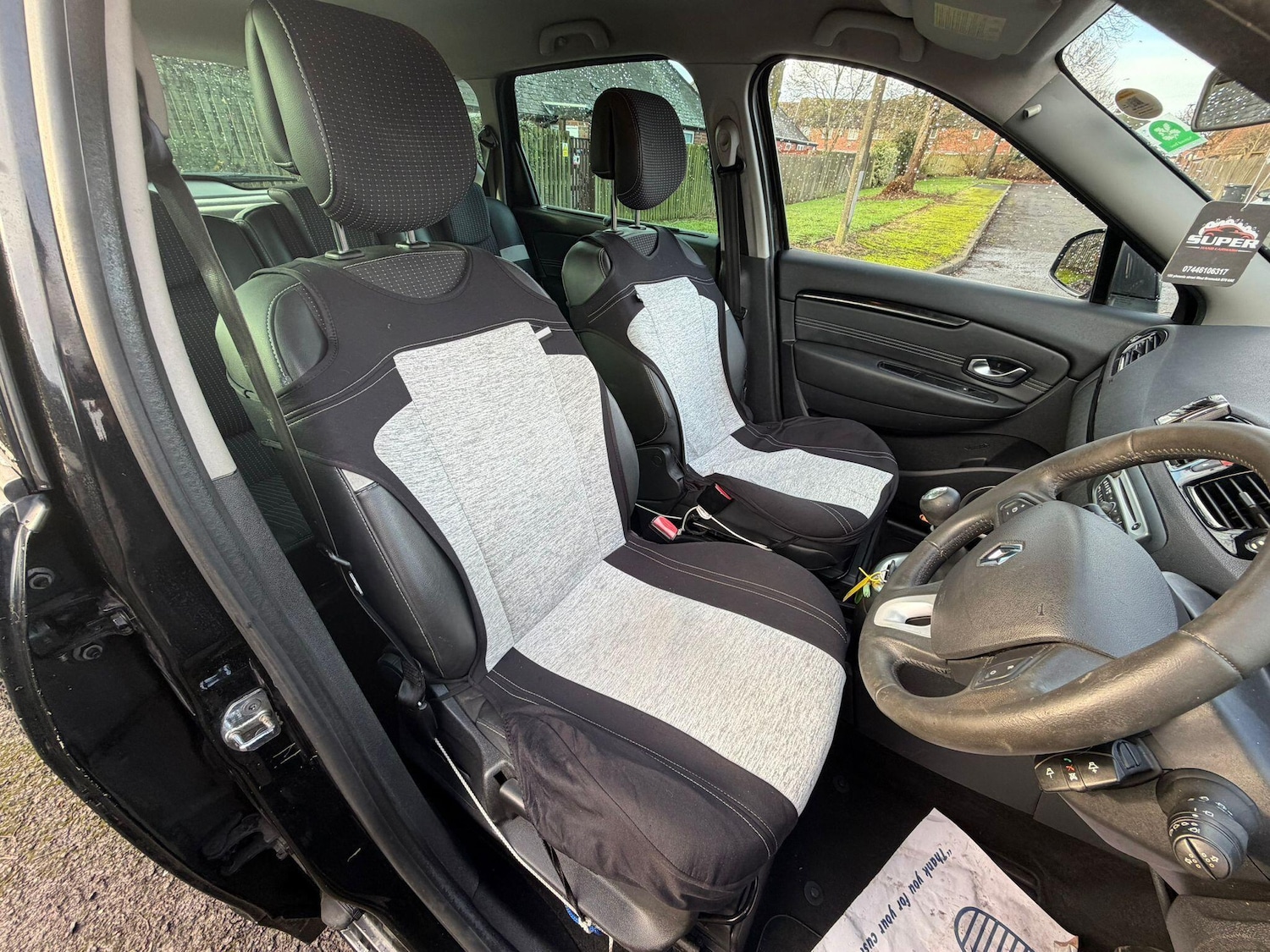 Used Renault Scenic 2011 for sale - 76964370: Photo 33