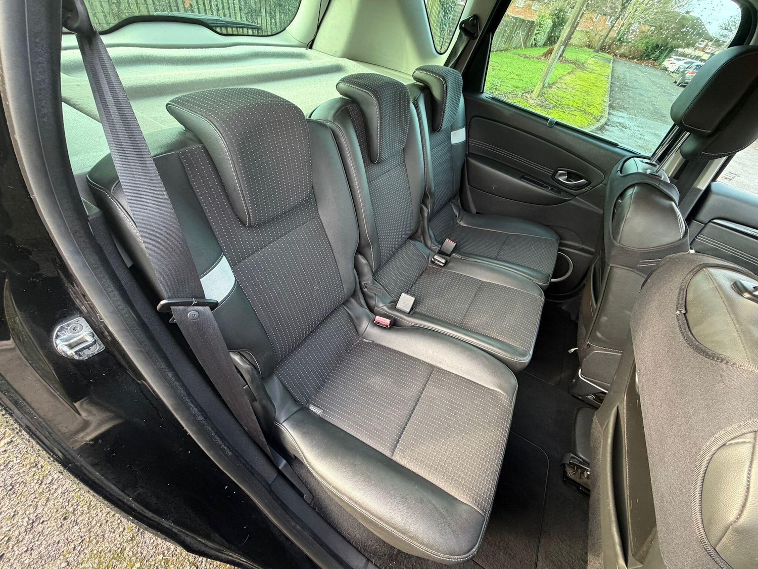 Used Renault Scenic 2011 for sale - 76964370: Photo 34