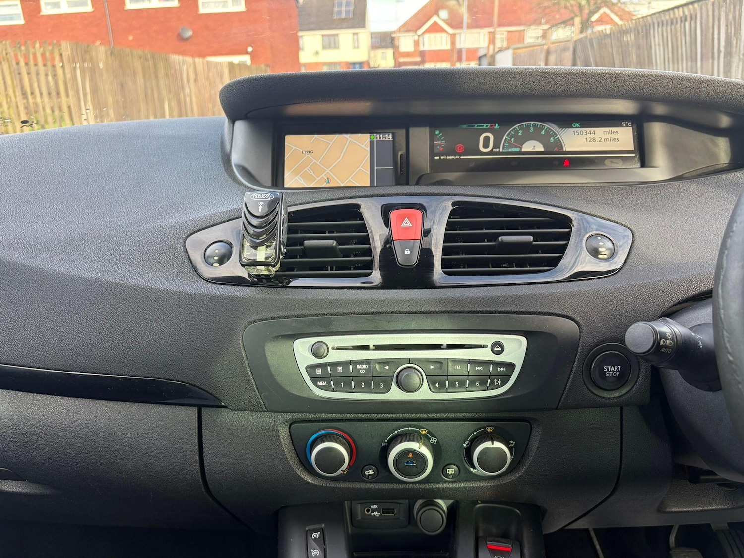 Used Renault Scenic 2011 for sale - 76964370: Photo 49