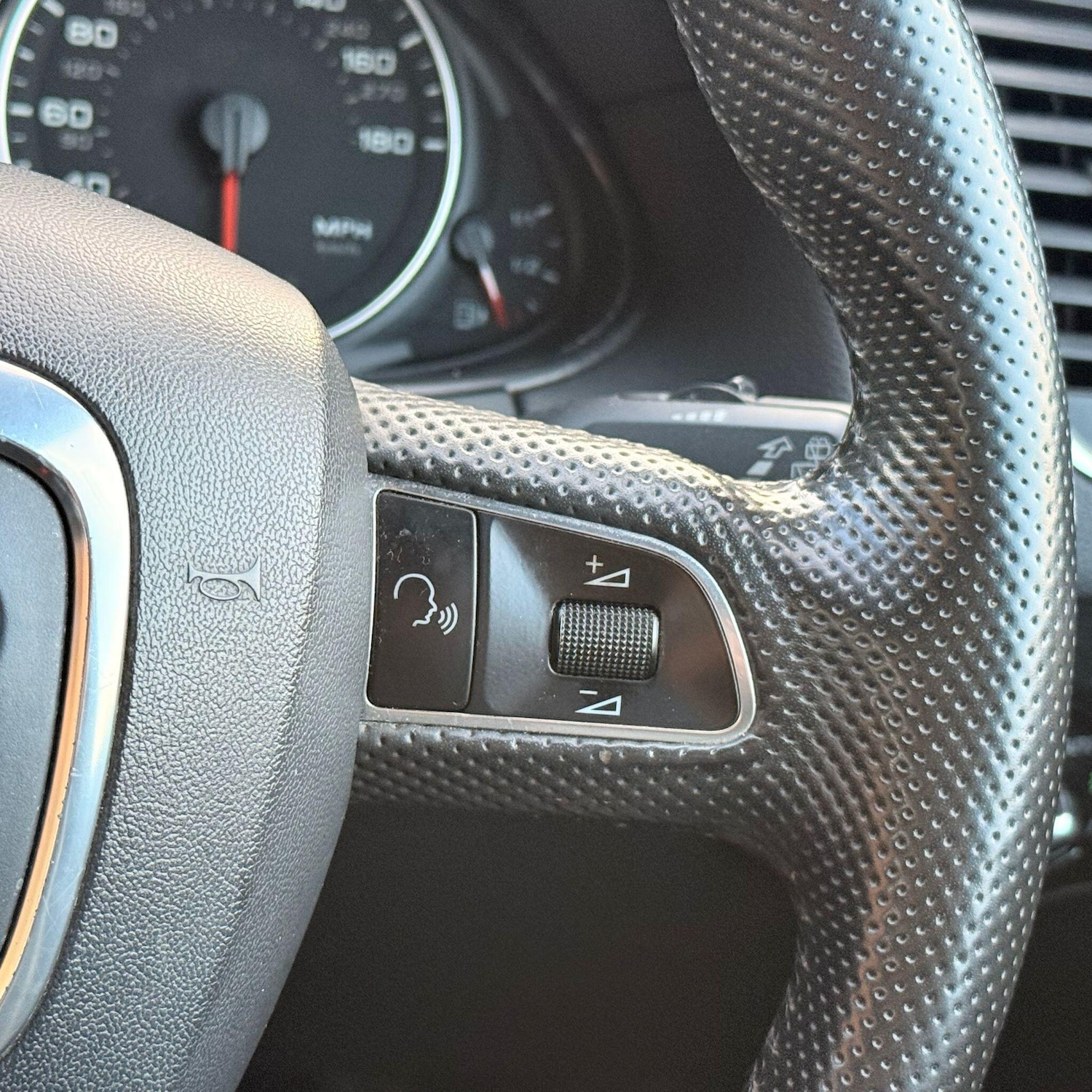 Used Audi Q5 2011 for sale - 78171505: Photo 30