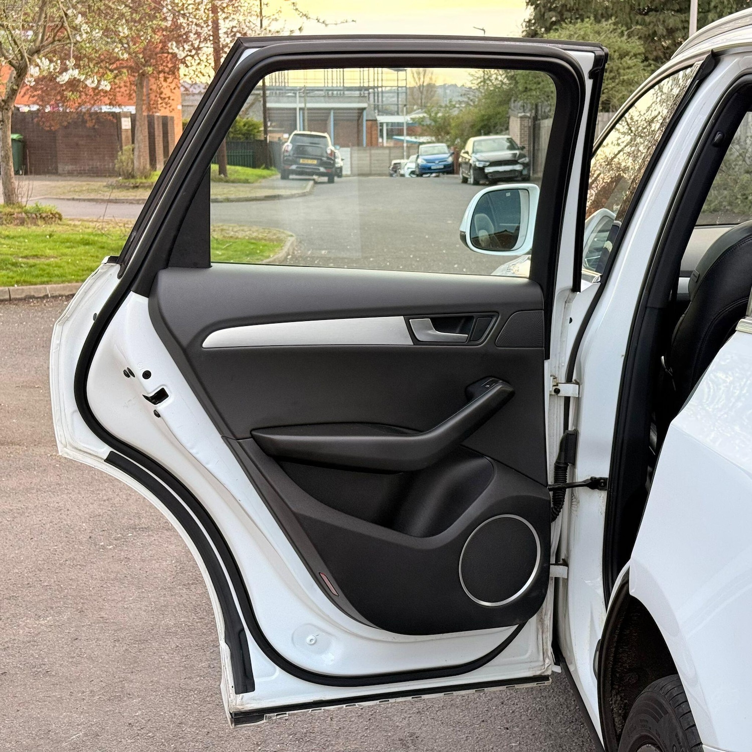 Used Audi Q5 2011 for sale - 78171505: Photo 34