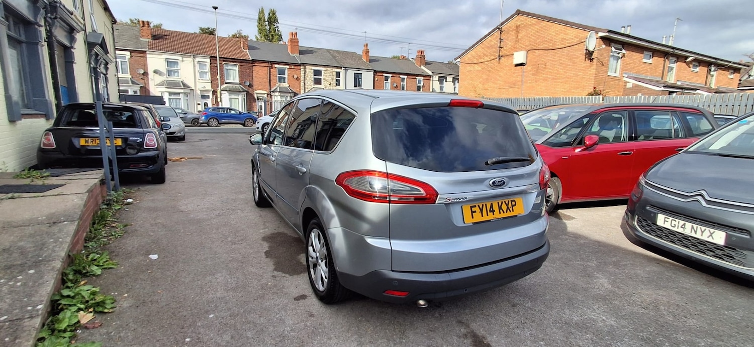 Used Ford S-Max 2014 for sale - 76237506: Photo 15