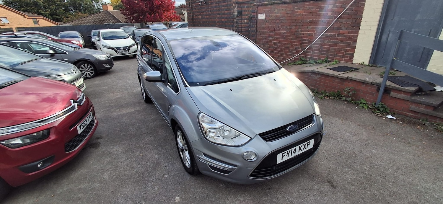 Used Ford S-Max 2014 for sale - 76237506: Photo 2