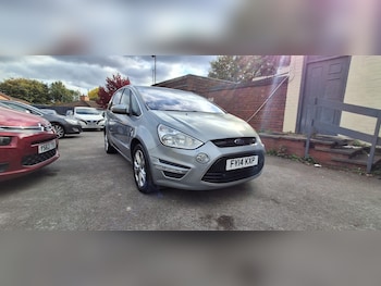 Used Ford S-Max 2014 for sale - 76237506: Photo 3