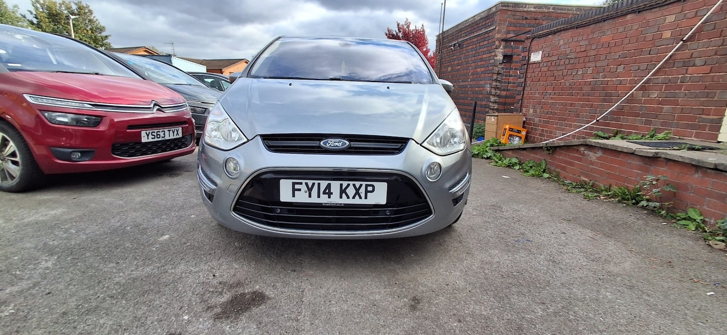Used Ford S-Max 2014 for sale - 76237506: Photo 4