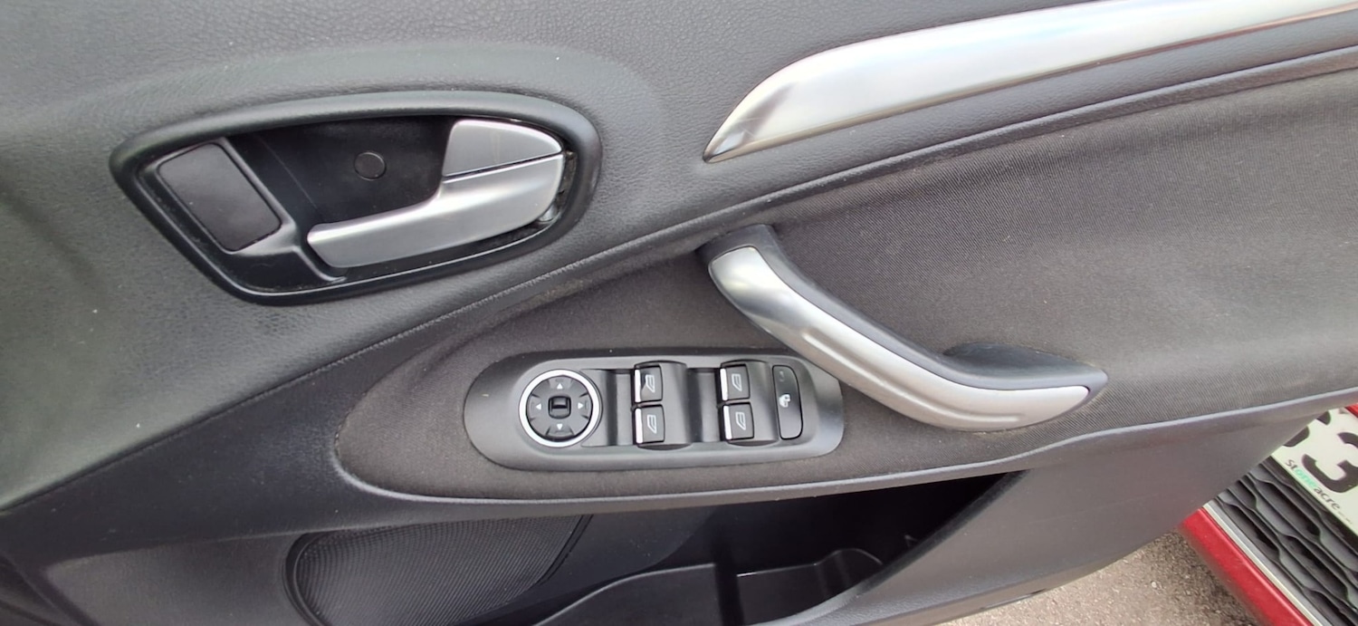 Used Ford S-Max 2014 for sale - 76237506: Photo 40