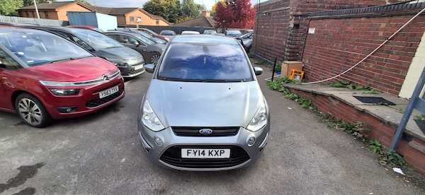 Used Ford S-Max 2014 for sale - 76237506: Photo 5