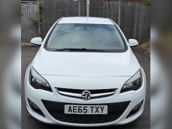 Used Vauxhall Astra 2015 for sale - 78934521: Photo