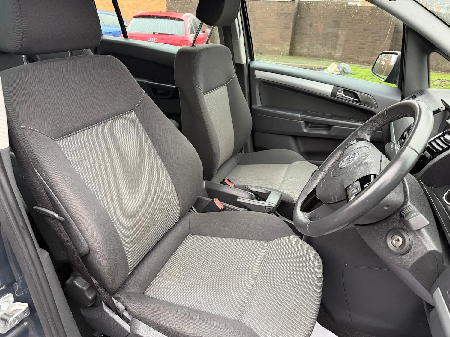 Used Vauxhall Zafira 2014 for sale - 76997229: Photo 15