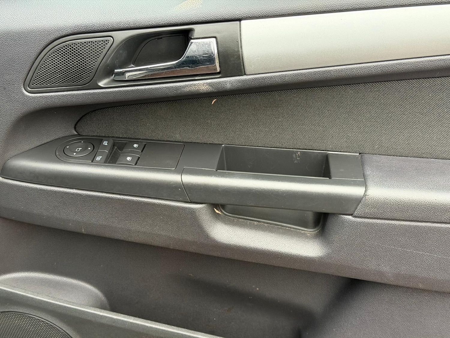 Used Vauxhall Zafira 2014 for sale - 76997229: Photo 29